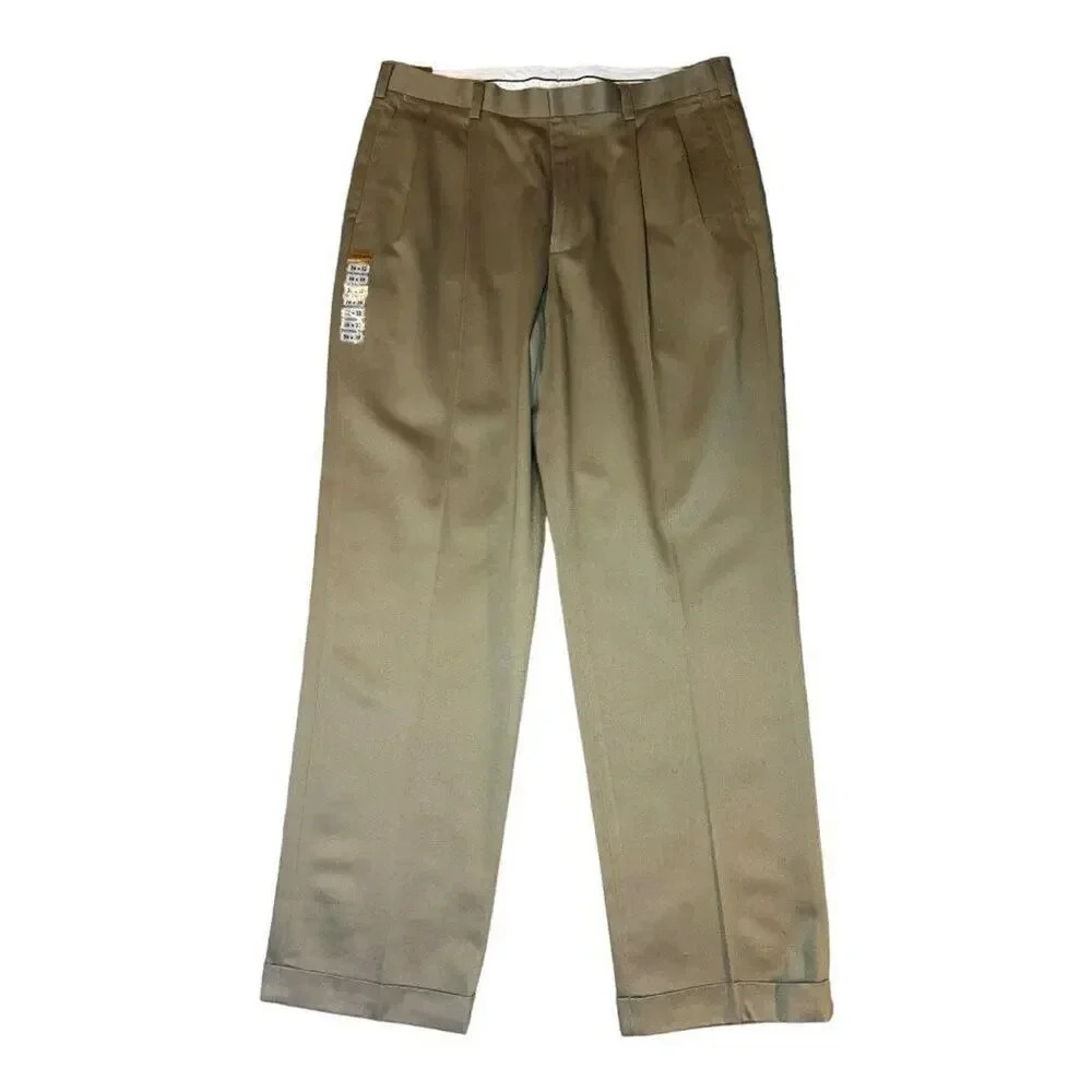 NEW Axist Men’s Size 36W 32L Pleated Front Fawn Cotton Performance Khaki NWT